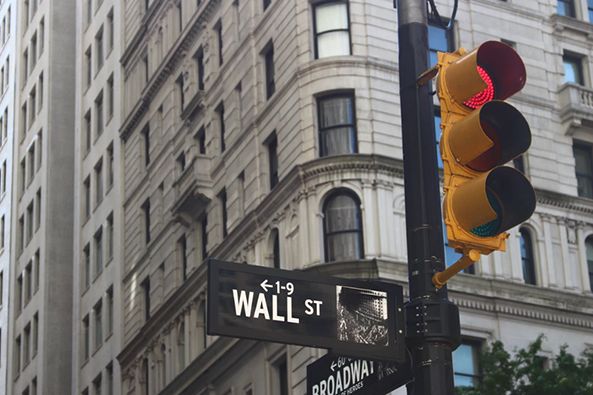 這兩天的房企消息，有點(diǎn)Down！