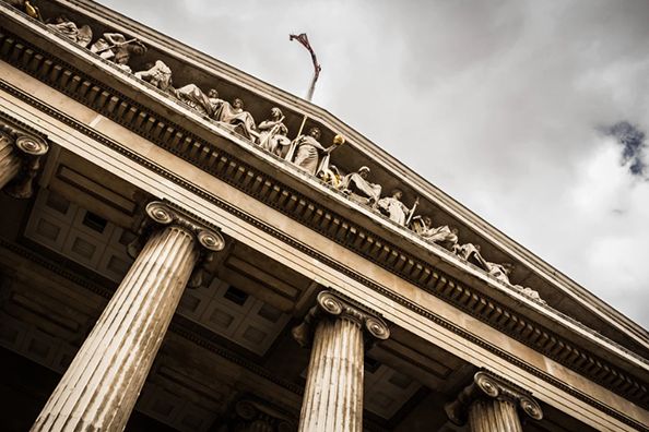 最高院：配偶對共同財產被執行的異議之訴，不審查夫妻共同債務與否！！